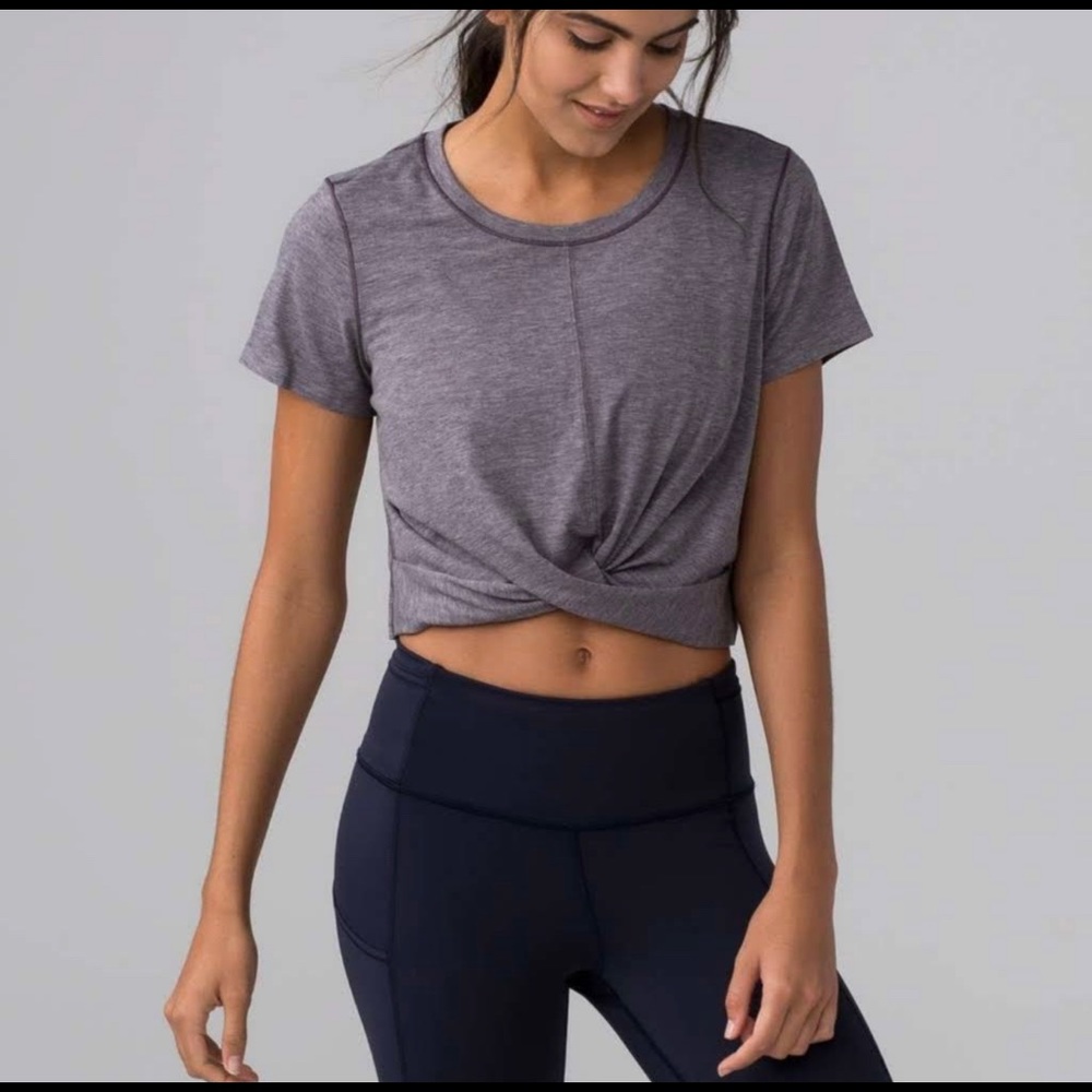 Lululemon crop twist front tee